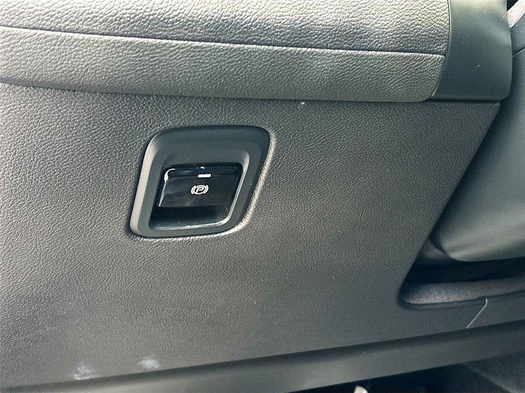 used 2023 Maserati Grecale car, priced at $30,995