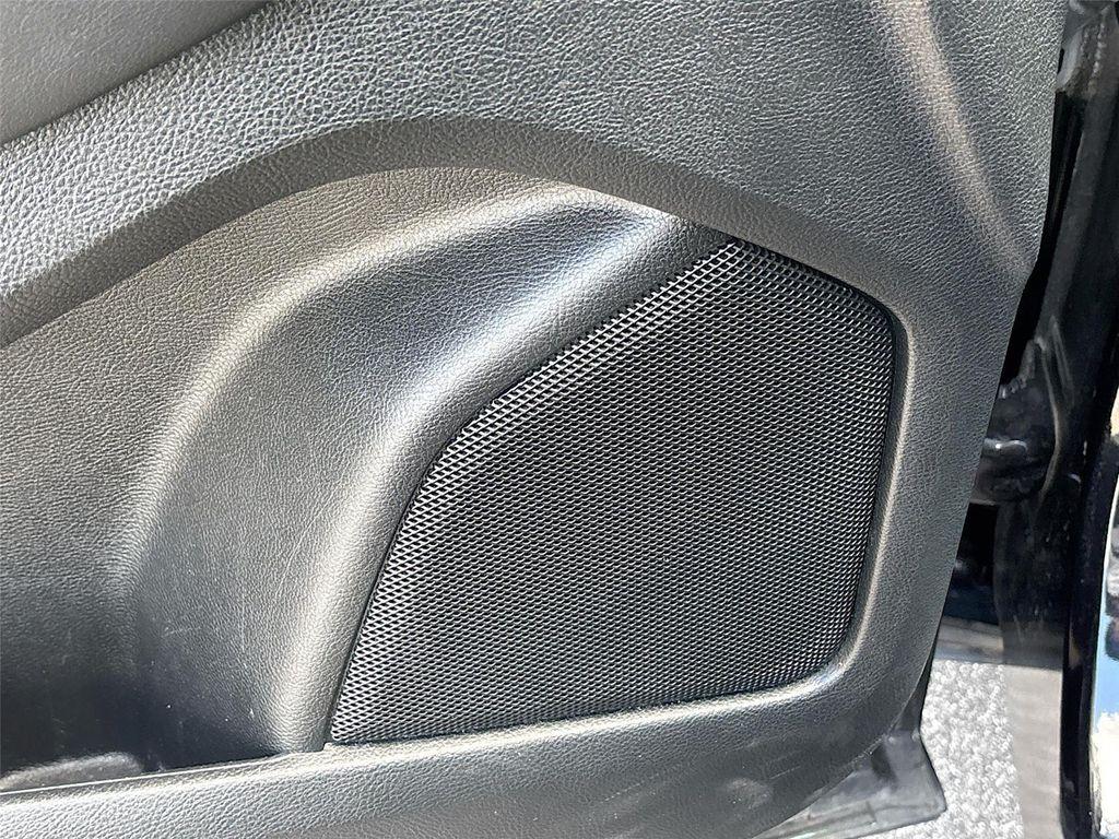 used 2024 Ford Edge car, priced at $20,995