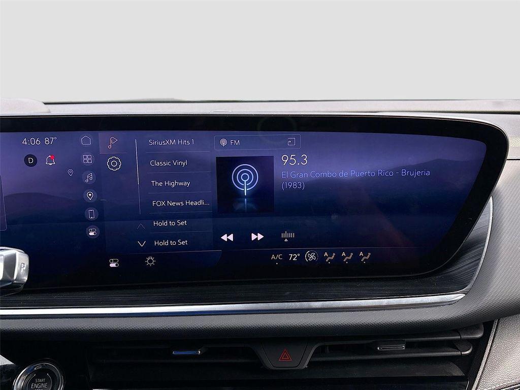 used 2024 Buick Envision car, priced at $25,995
