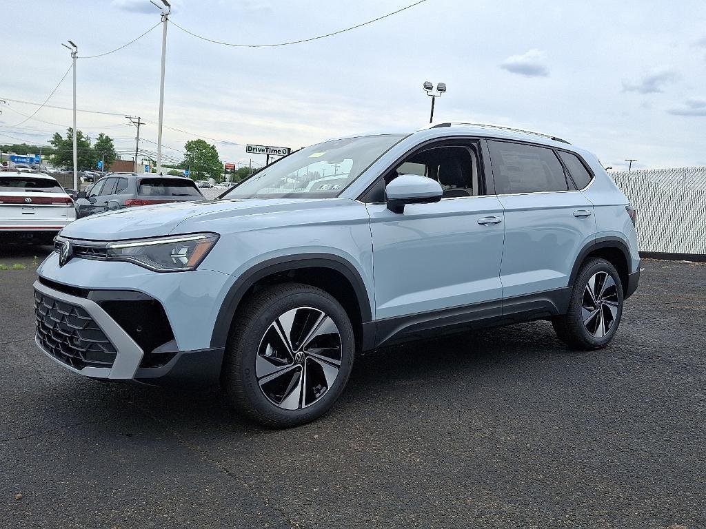 new 2025 Volkswagen Taos car, priced at $31,595