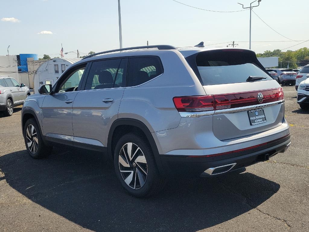 new 2024 Volkswagen Atlas car, priced at $44,426