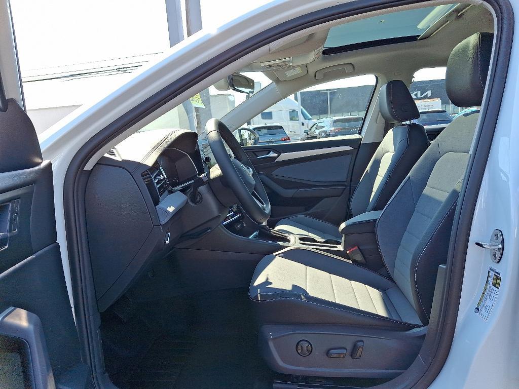 new 2025 Volkswagen Jetta car, priced at $28,836