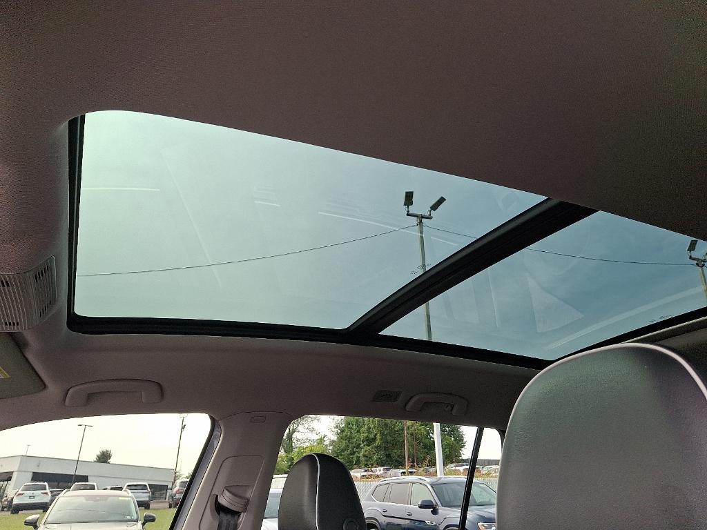 used 2024 Volkswagen Atlas car, priced at $39,999