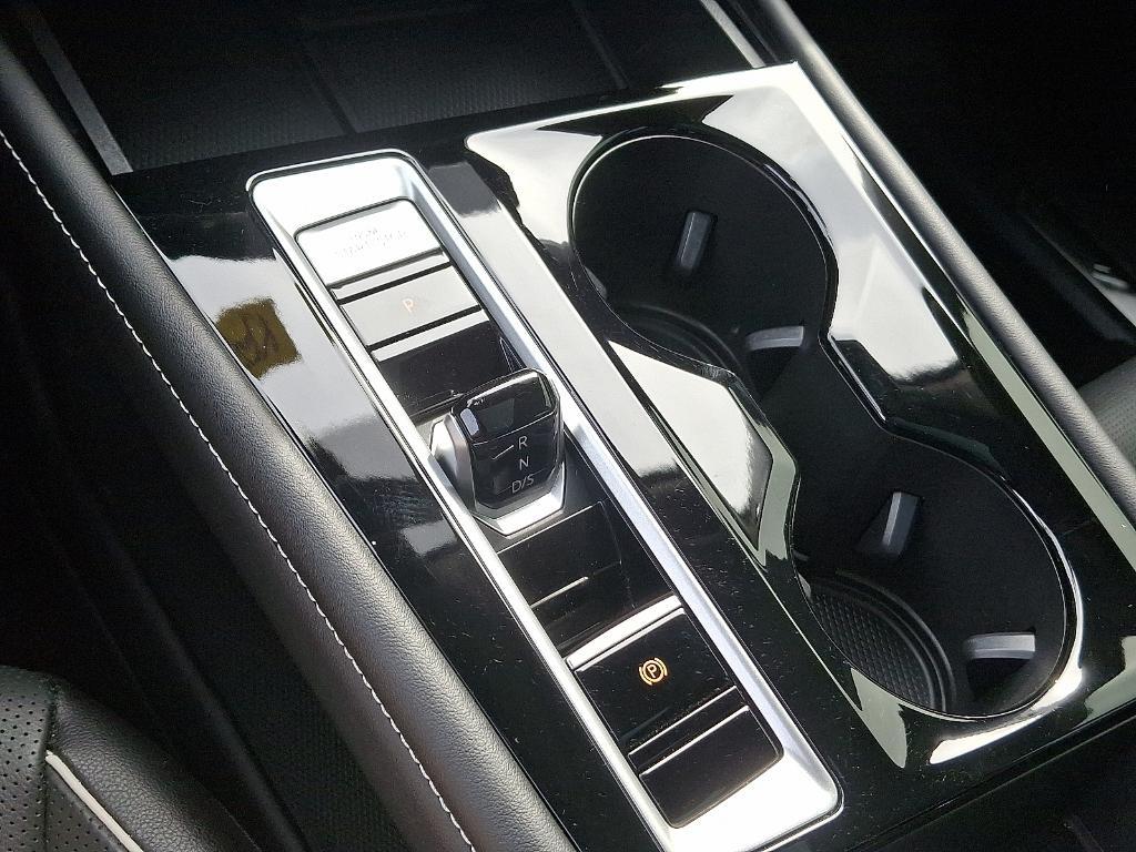 used 2024 Volkswagen Atlas car, priced at $39,999