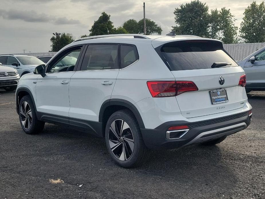 new 2024 Volkswagen Taos car, priced at $31,673