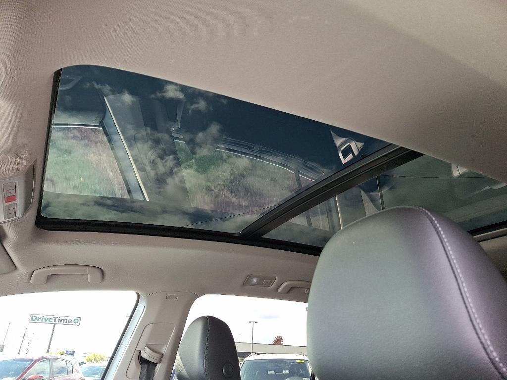 used 2018 Volkswagen Atlas car, priced at $18,999