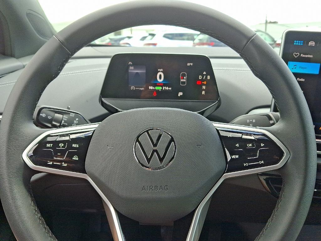 new 2025 Volkswagen ID.4 car, priced at $51,846