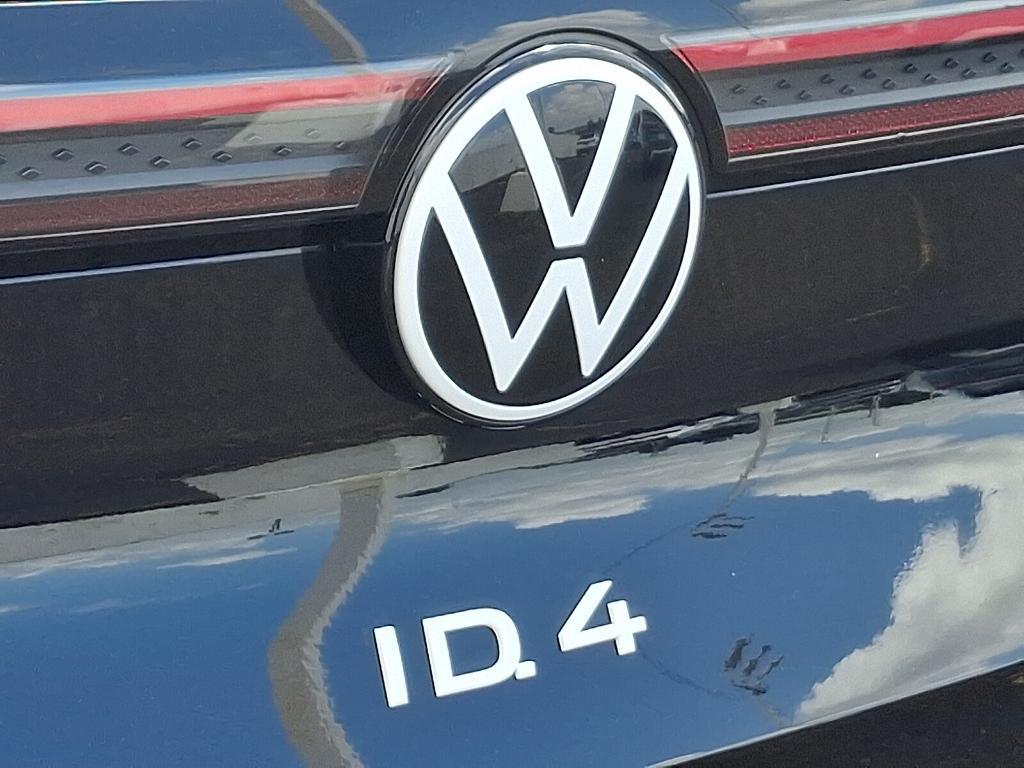 new 2025 Volkswagen ID.4 car, priced at $51,846