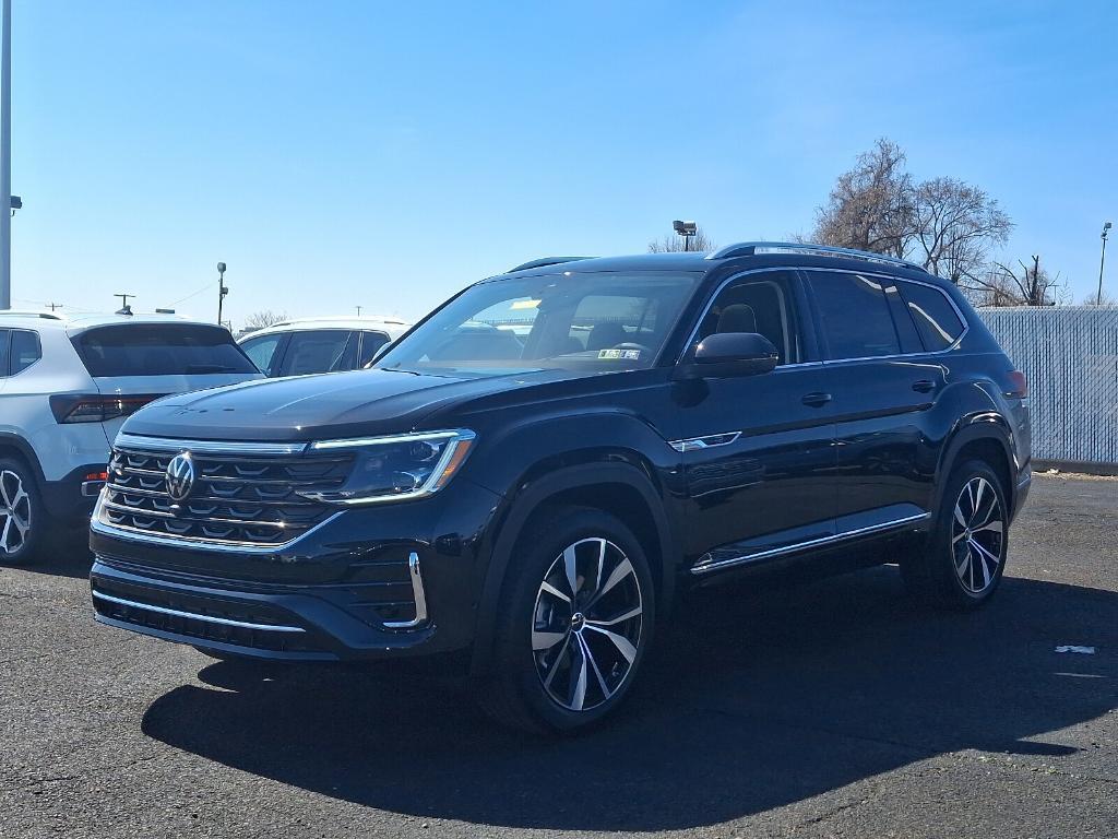 new 2025 Volkswagen Atlas car, priced at $56,831