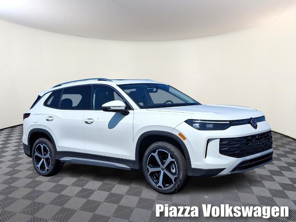 new 2025 Volkswagen Tiguan car, priced at $36,255