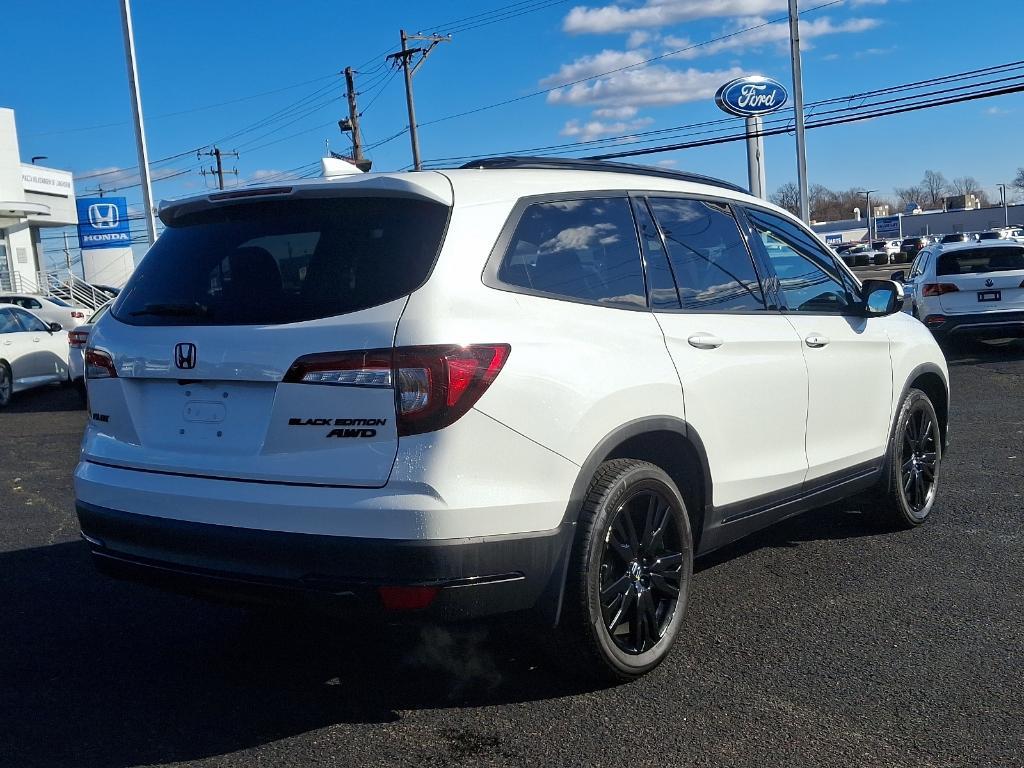 used 2021 Honda Pilot car, priced at $31,899