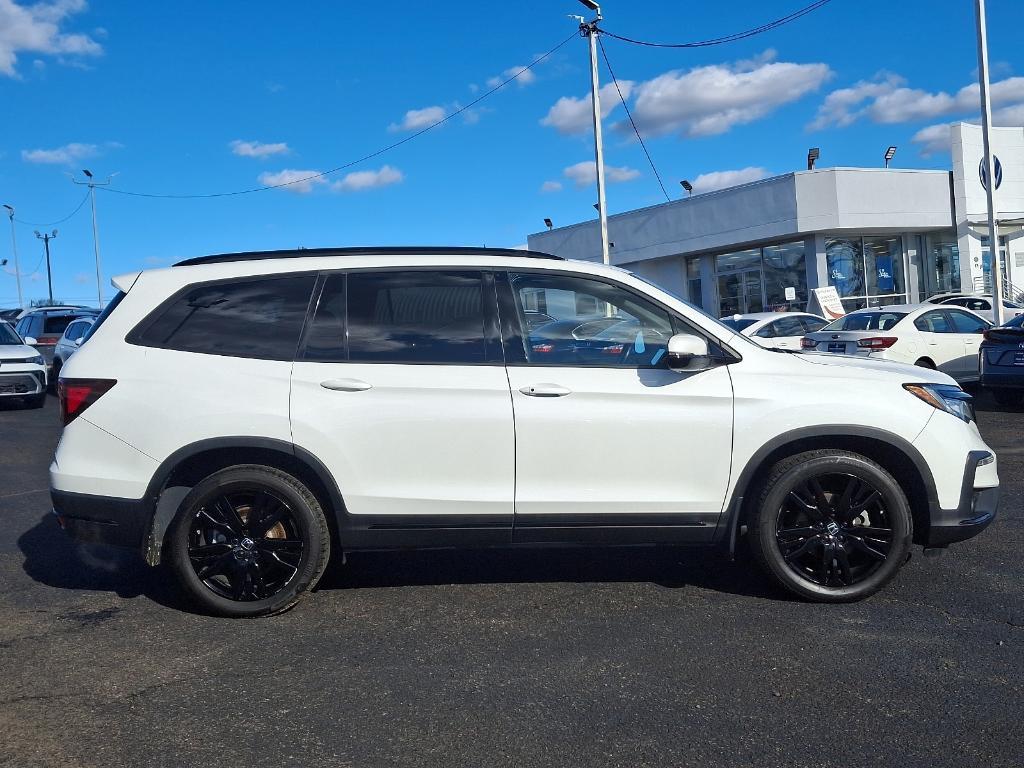 used 2021 Honda Pilot car, priced at $31,899