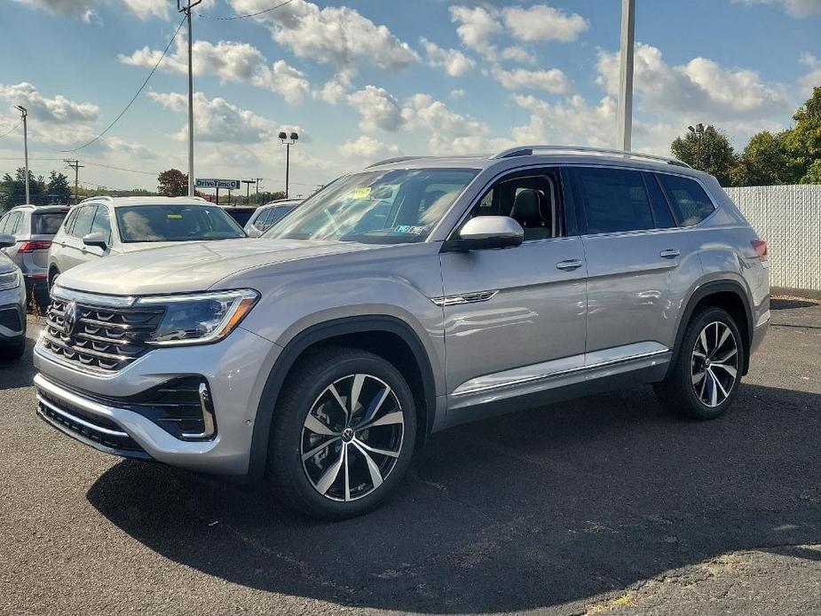 new 2024 Volkswagen Atlas car, priced at $56,406