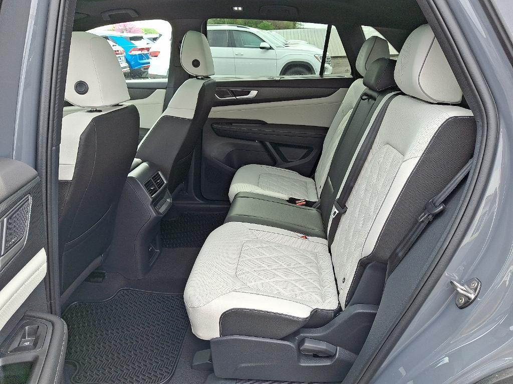 new 2025 Volkswagen Atlas Cross Sport car, priced at $55,581