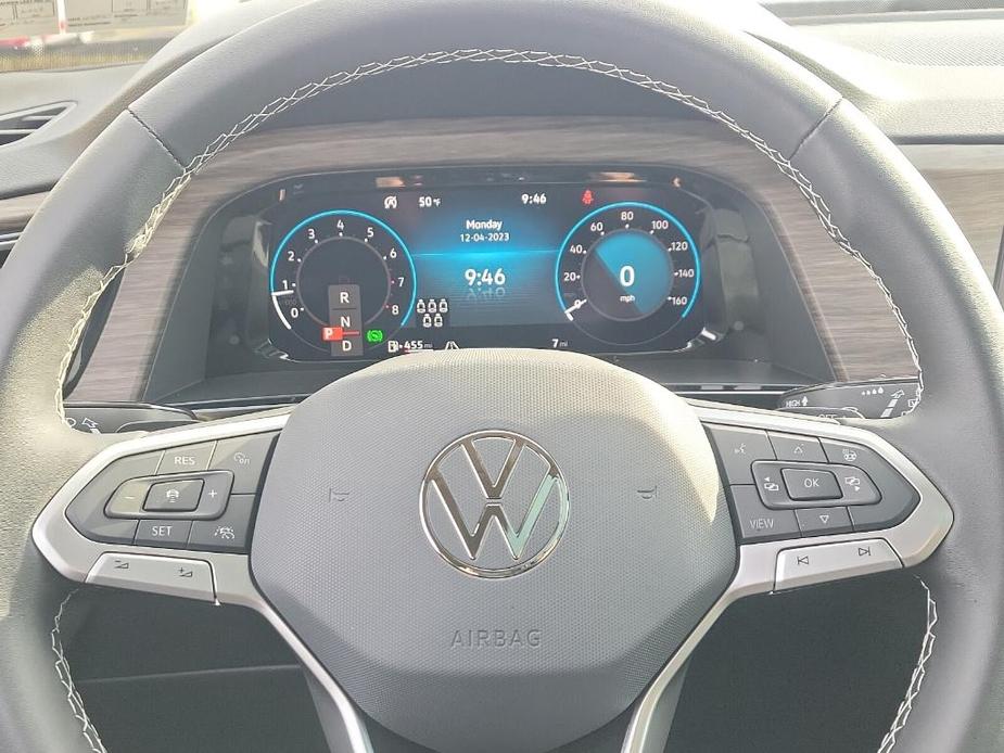 new 2024 Volkswagen Atlas car, priced at $51,789