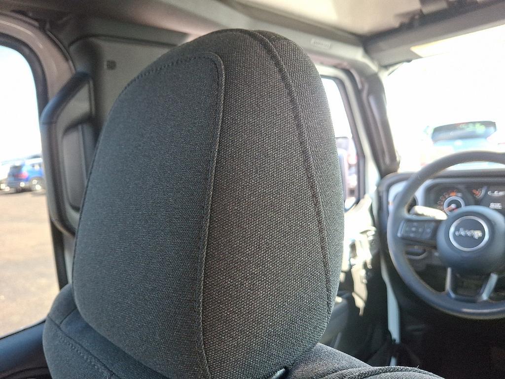 used 2025 Jeep Wrangler car, priced at $38,999