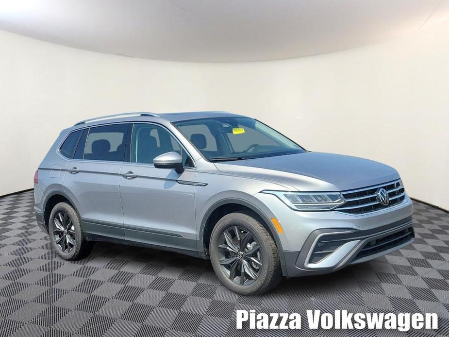 new 2024 Volkswagen Tiguan car, priced at $37,041