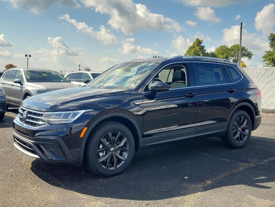 new 2024 Volkswagen Tiguan car, priced at $36,579