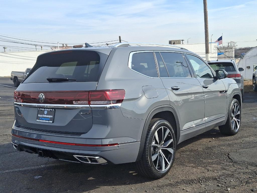 new 2025 Volkswagen Atlas car, priced at $57,459