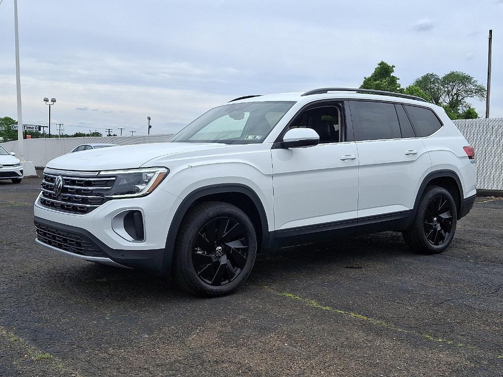 new 2025 Volkswagen Atlas car, priced at $45,930