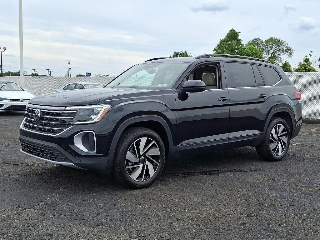 new 2025 Volkswagen Atlas car, priced at $47,048