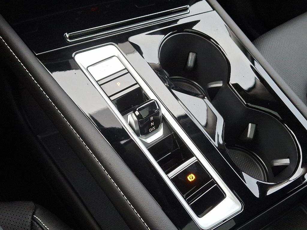 new 2026 Volkswagen Atlas car, priced at $50,150