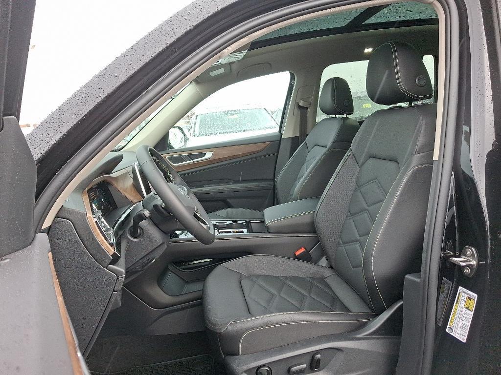 new 2026 Volkswagen Atlas car, priced at $50,150