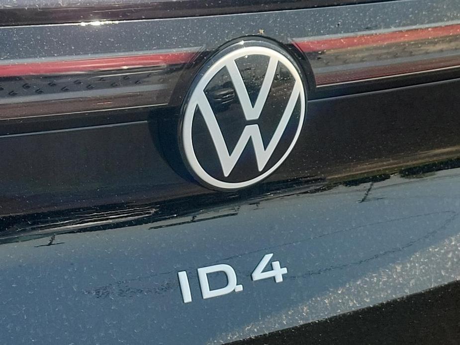 new 2024 Volkswagen ID.4 car, priced at $41,600