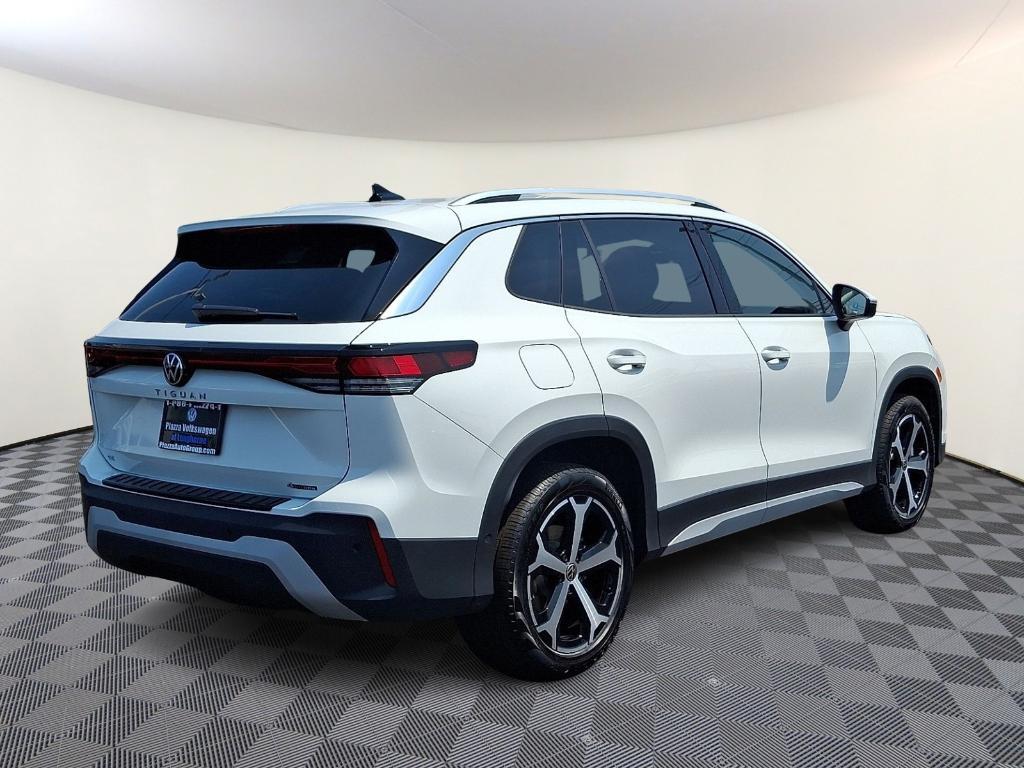 new 2025 Volkswagen Tiguan car, priced at $36,094
