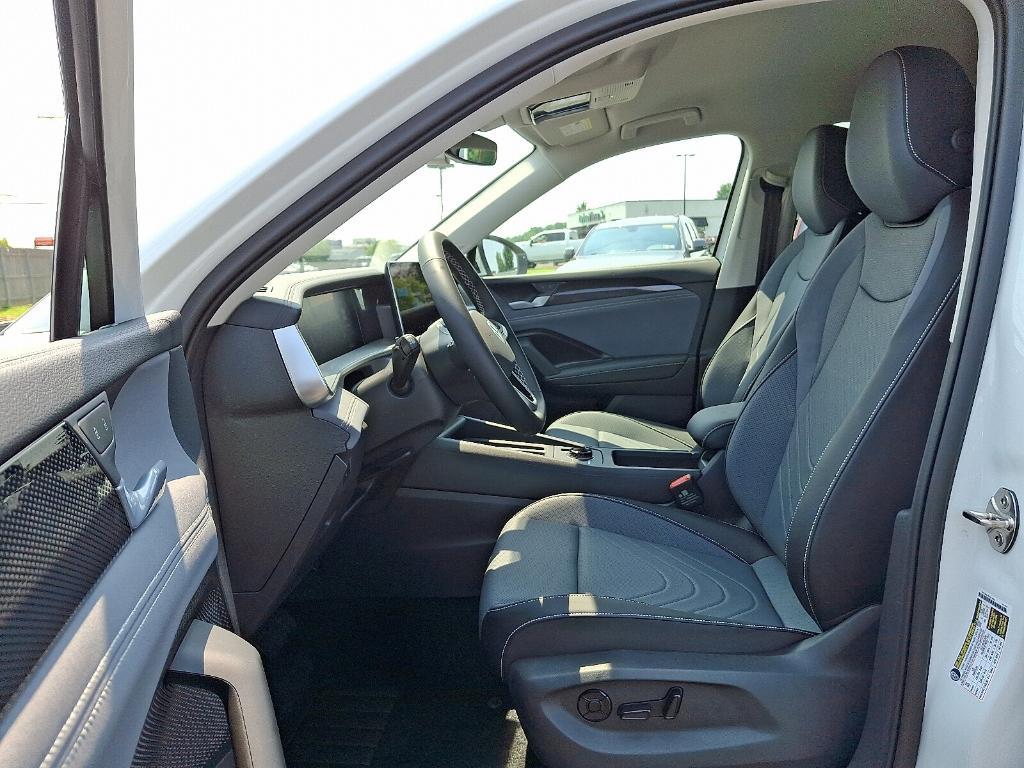 new 2025 Volkswagen Tiguan car, priced at $36,094