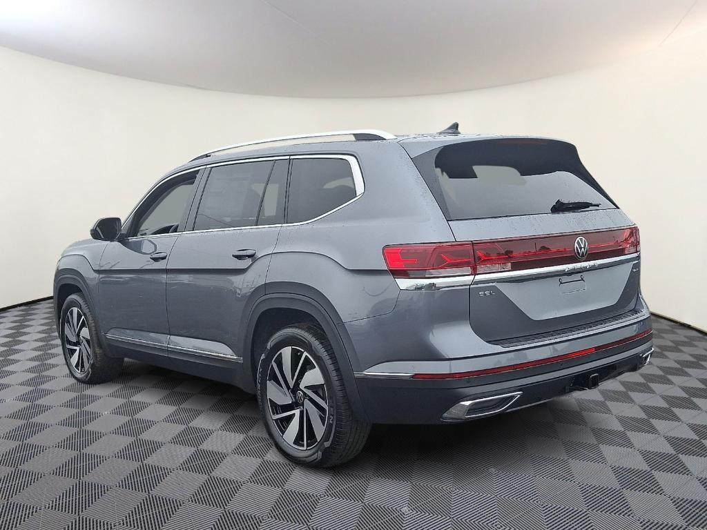 new 2025 Volkswagen Atlas car, priced at $51,304