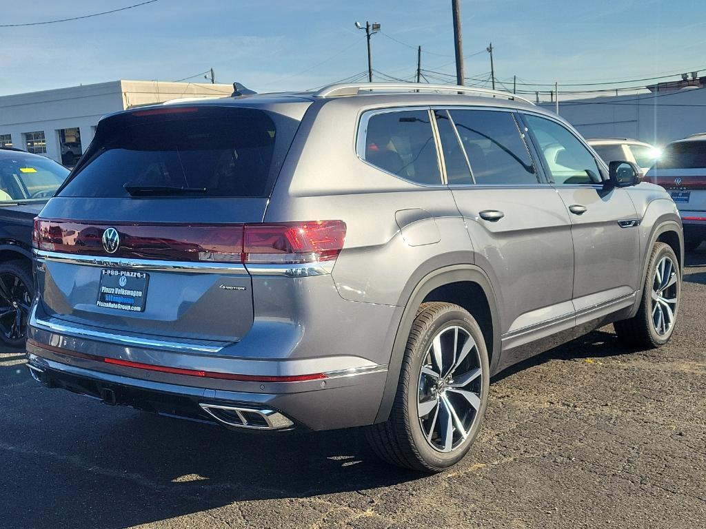 new 2024 Volkswagen Atlas car, priced at $55,814