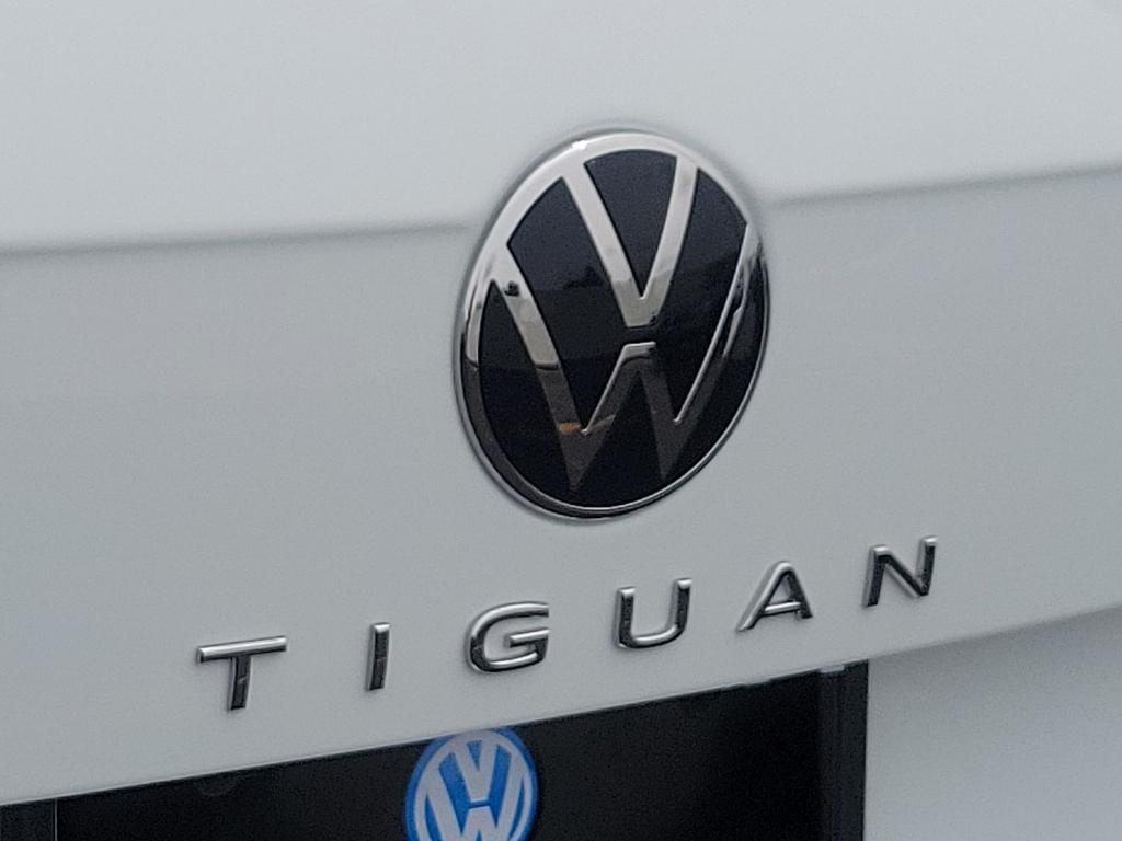 new 2024 Volkswagen Tiguan car, priced at $34,616