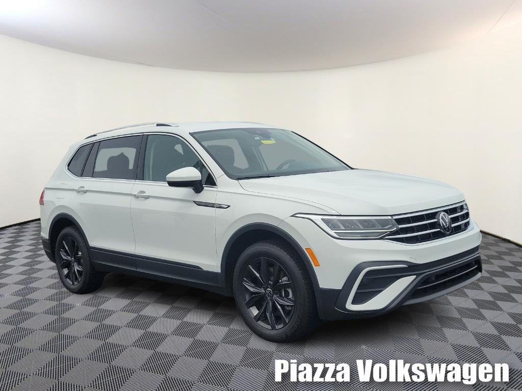 new 2024 Volkswagen Tiguan car, priced at $34,616