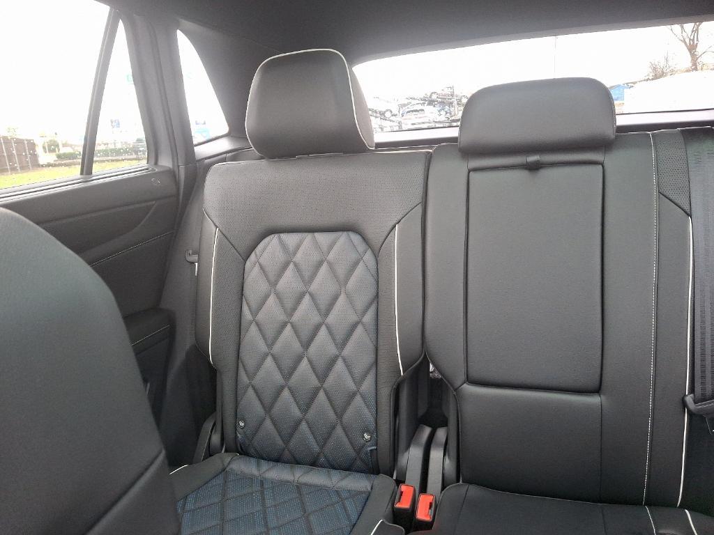 used 2024 Volkswagen Atlas Cross Sport car, priced at $44,999