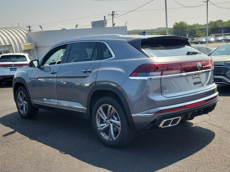 new 2024 Volkswagen Atlas Cross Sport car, priced at $52,310