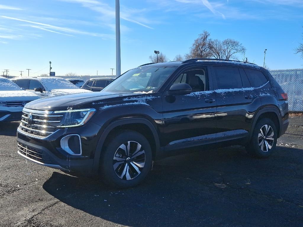 new 2025 Volkswagen Atlas car, priced at $41,429