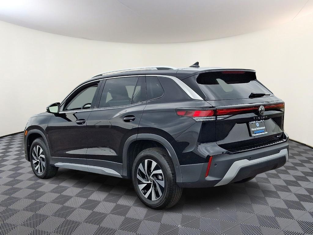 new 2025 Volkswagen Tiguan car, priced at $34,044