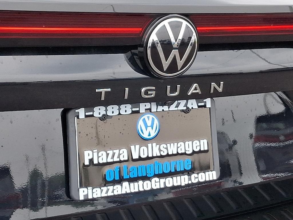 new 2025 Volkswagen Tiguan car, priced at $34,044