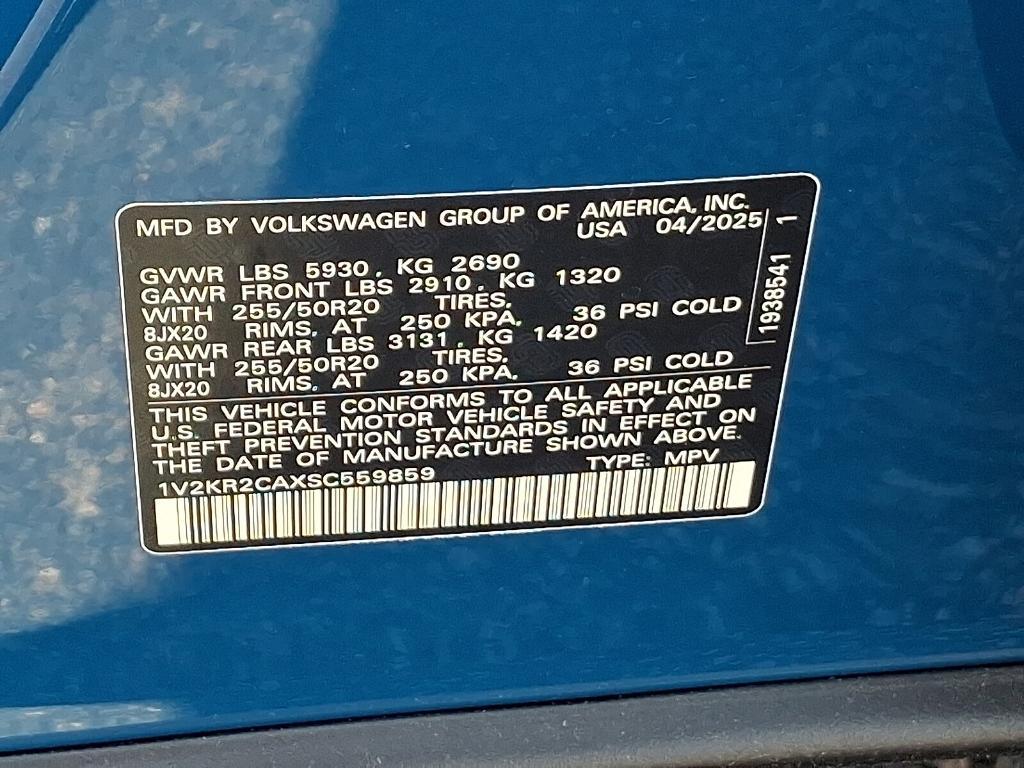 new 2025 Volkswagen Atlas car, priced at $47,560