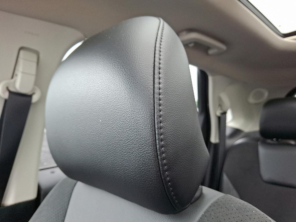 used 2018 Ford Edge car, priced at $14,799
