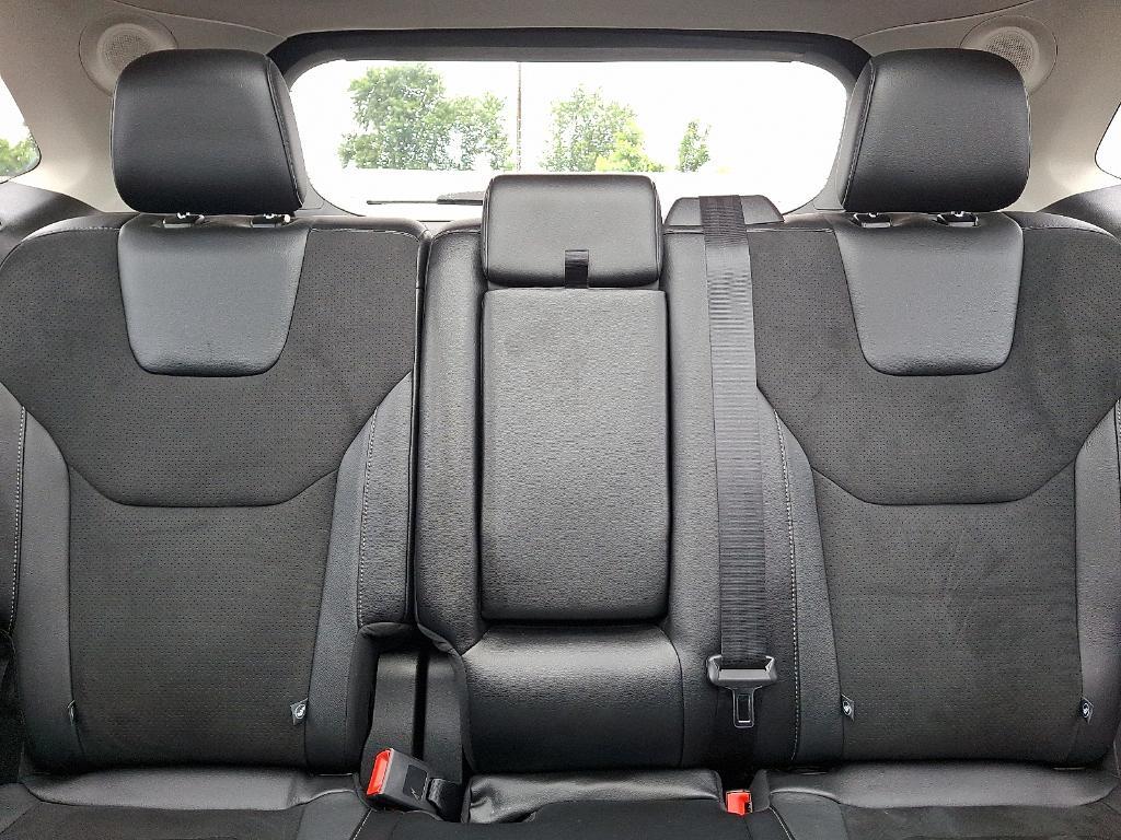 used 2018 Ford Edge car, priced at $14,799