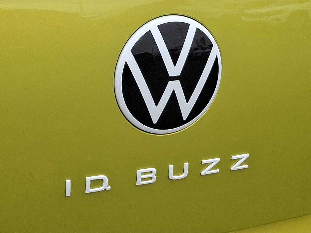 new 2025 Volkswagen ID. Buzz car, priced at $72,427