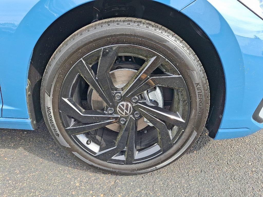 new 2025 Volkswagen Jetta car, priced at $28,876