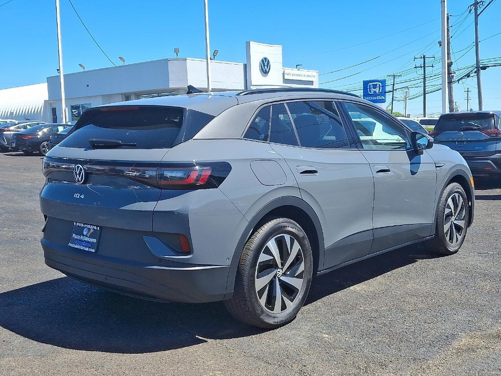 new 2025 Volkswagen ID.4 car, priced at $47,776