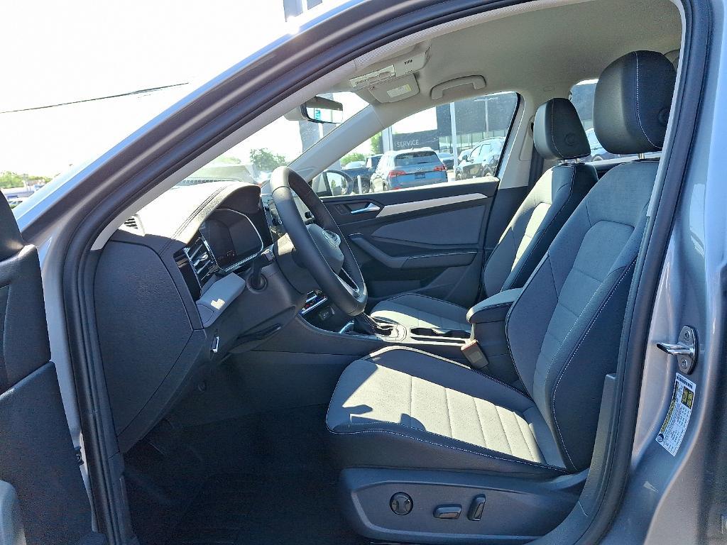 new 2025 Volkswagen Jetta car, priced at $27,631
