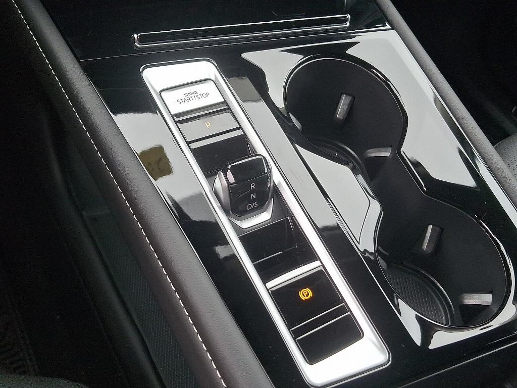 new 2025 Volkswagen Atlas car, priced at $47,730