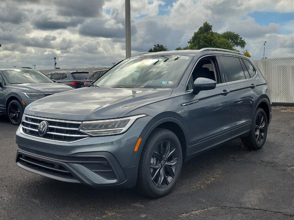 new 2024 Volkswagen Tiguan car, priced at $35,436