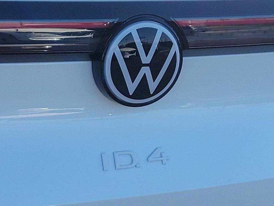 new 2024 Volkswagen ID.4 car, priced at $47,533