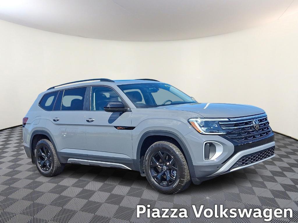 new 2026 Volkswagen Atlas car, priced at $51,707